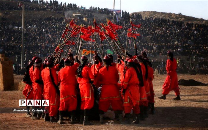 برگزاری تعزیه نفس عمل از بیان احلا من العسل در شیراز