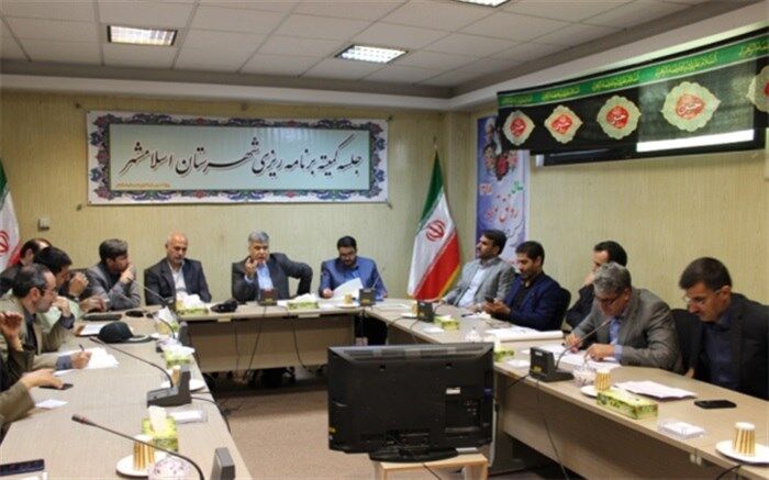 فرماندار اسلامشهر: در سیستم اداری نه گفتن به ارباب رجوع معنایی ندارد
