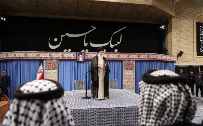 رهبر انقلاب: راهپیمایی عظیم اربعین نشانه اراده پروردگار بر نصرت امت اسلامی است