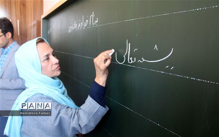 دبیرستان دخترانه حضرت رقیه (س) روستای رهنه افتتاح شد