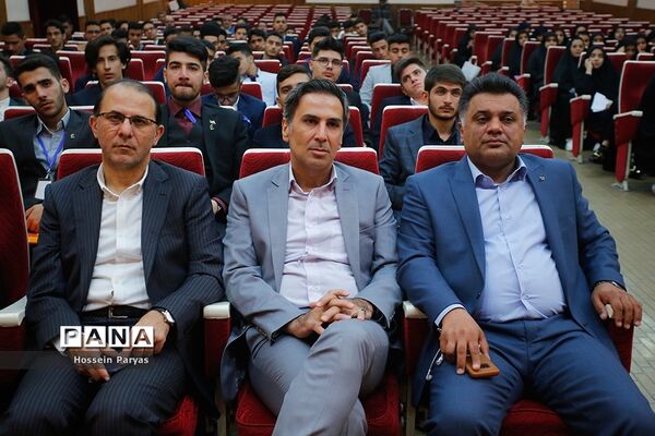 دومین نشست نهمین دوره مجلس دانش‌آموزی