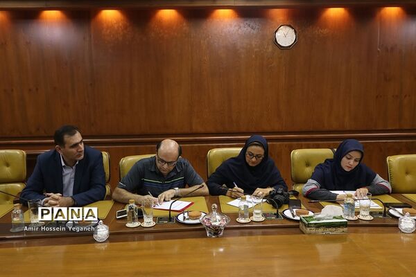 نشست خبری معاون فرهنگی اجتماعی سازمان منطقه آزاد کیش