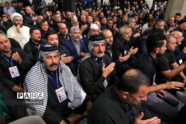دیدار جمعی از موکب‌داران عراقی با رهبر انقلاب اسلامی