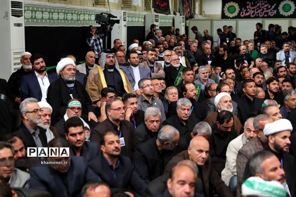 دیدار جمعی از موکب‌داران عراقی با رهبر انقلاب اسلامی
