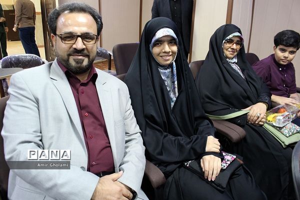 همایش تجلیل از نفرات برتر کنکور چهاردانگه