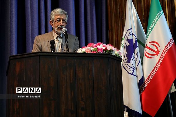 مراسم تجلیل از مدال‌آوران المپیادی‌های علمی سال 1397