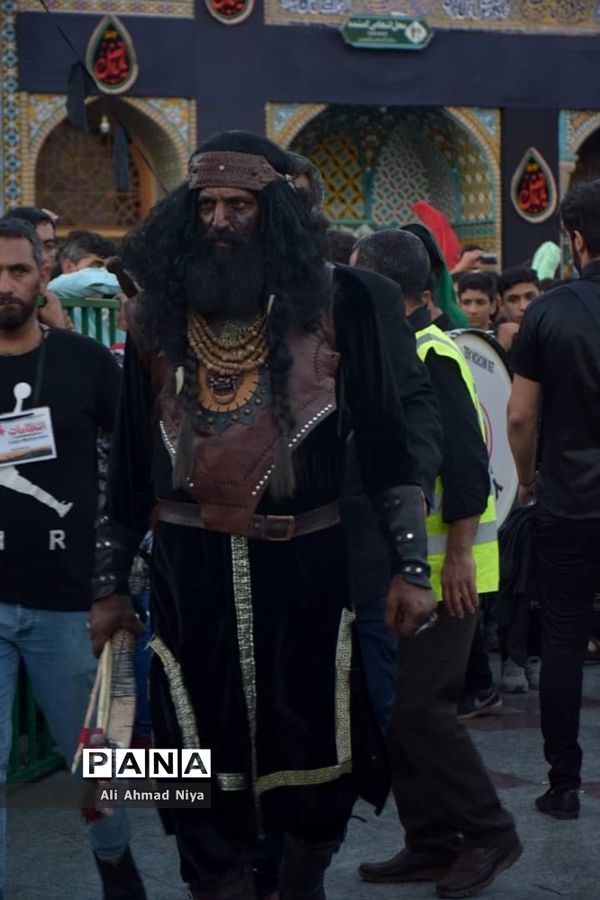 حرکت نمادین کاروان اسرای کربلا در قم