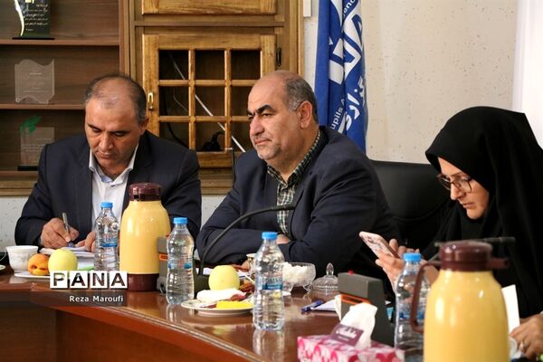 نشست خبری مدیرکل آموزش و پرورش استان و مدیرکل نوسازی، توسعه و تجهیز مدارس آذربایجان غربی