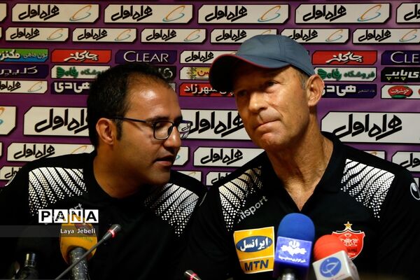 نشست خبری مربیان استقلال و پرسپولیس پیش از بازی دربی