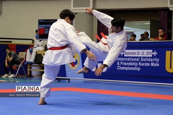 پانزدهمین دوره مسابقات بین المللی کاراته در ارومیه رده سنی جوانان