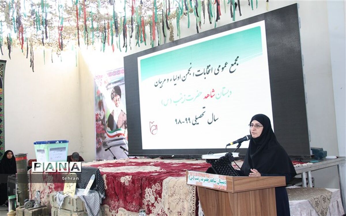حکیم‌زاده: آزمون‌ها و مقایسه‌های نابه‌جا به کرامت ذاتی کودکان لطمه زده است