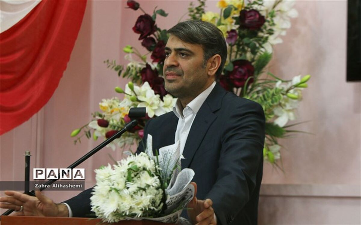 گرامیداشت هفته ملی کودک در مدارس ابتدایی شهر تهران