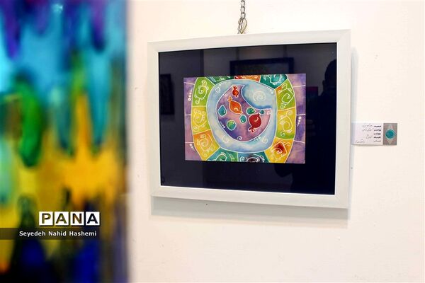 برگزاری نمایشگاه هنرهای تجسمی فرهنگیان و دانش‌آموزان ناشنوای فارس در نگارخانه ایمان و اندیشه