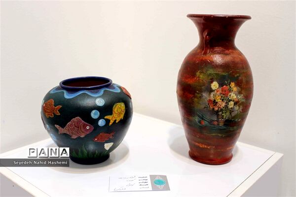 برگزاری نمایشگاه هنرهای تجسمی فرهنگیان و دانش‌آموزان ناشنوای فارس در نگارخانه ایمان و اندیشه