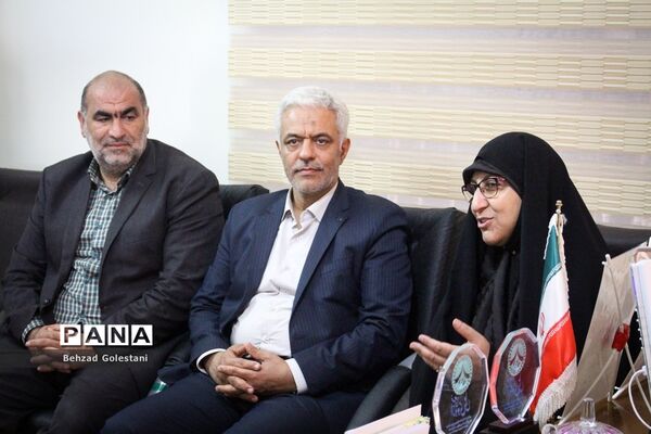 حضور مدیرکل پاسخگویی به شکایات وزارت آموزش و پرورش در سازمان دانش‌آموزی آذربایجان غربی