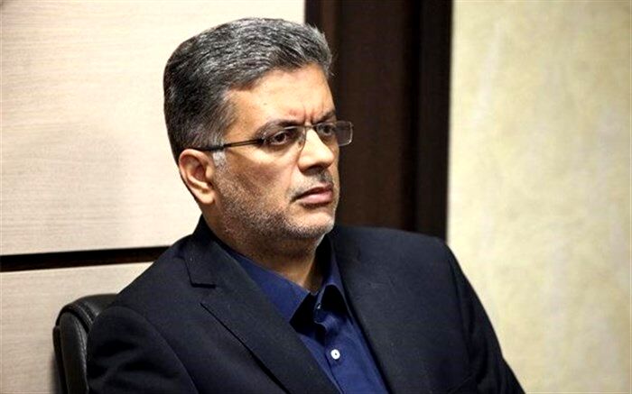 احمدی افزادی رئیس ستاد «حفظ و ترویج زبان و ادب فارسی» شد