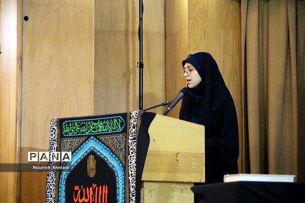 مراسم افتتاحیه بیست و هشتمین دوره مسابقات درسهایی از قرآن در حرم حضرت عبدالعظیم (ع)