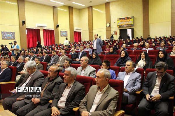 برگزاری آیین شورعاطفه‌ها دربیش از 5 هزار مدرسه در فارس