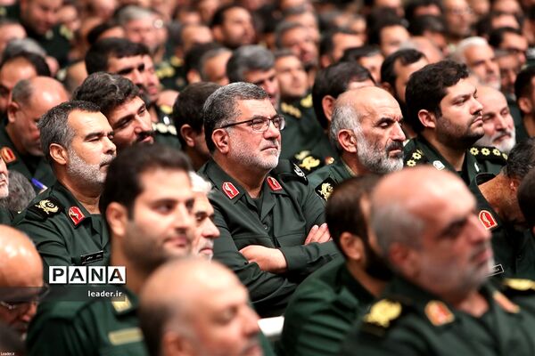 دیدار «مجمع عالی فرماندهان سپاه» با فرمانده کل قوا