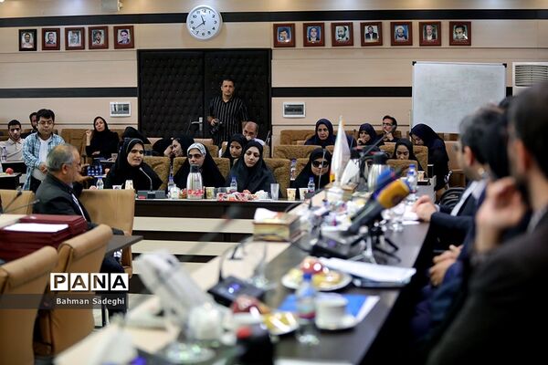 آیین تجلیل از رتبه های برتر آزمون سراسری دانشگاه‌ها توسط سازمان بهزیستی