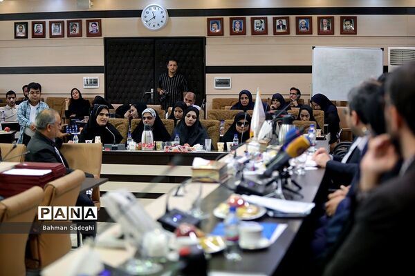 آیین تجلیل از رتبه های برتر آزمون سراسری دانشگاه‌ها توسط سازمان بهزیستی