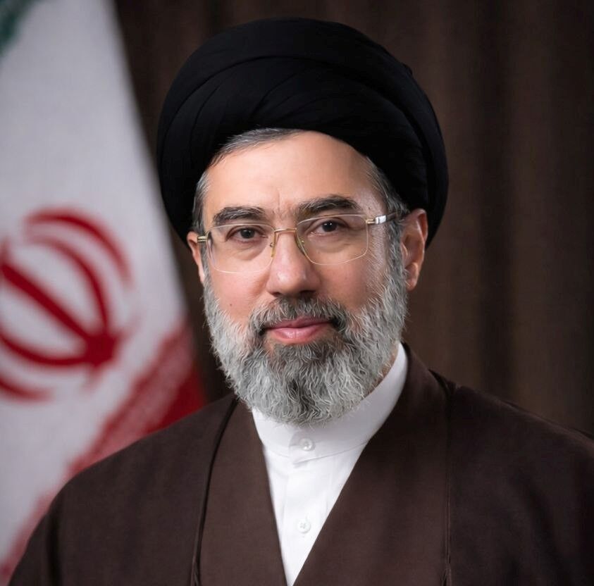 بیعت دانش‌آموزخبرنگاران پانا استان البرز با سومین رهبر انقلاب اسلامی ایران