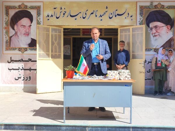 برگزاری یادواره شهدا در آموزشگاه ابتدایی روستای بیار 