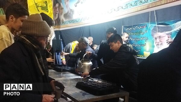 قاب هایی از خدمت در نیشابور 