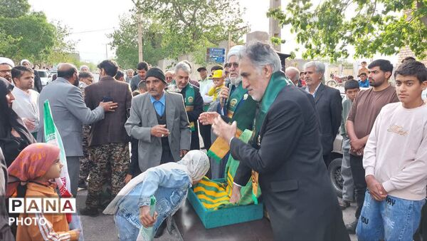 حضور خادمان حرم امام رضا (ع) در روستای آبنیه