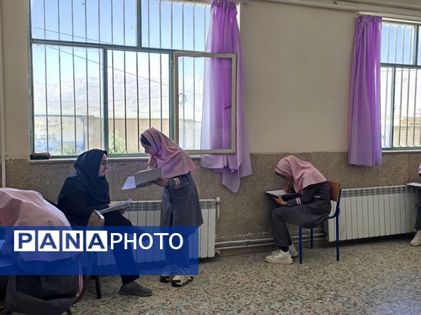 ششمی‌های دبستان کوثر حیدری در تکاپو امتحانات