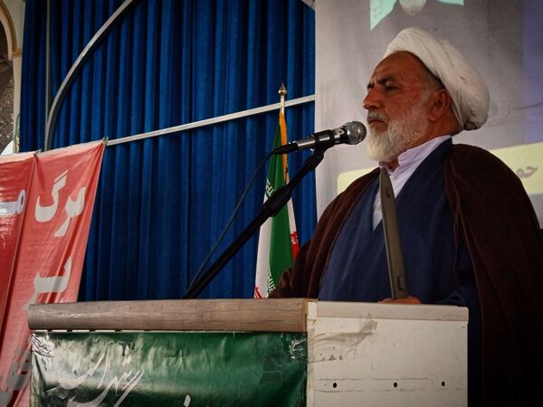 نماز عبادی سیاسی جمعه در کاشمر 