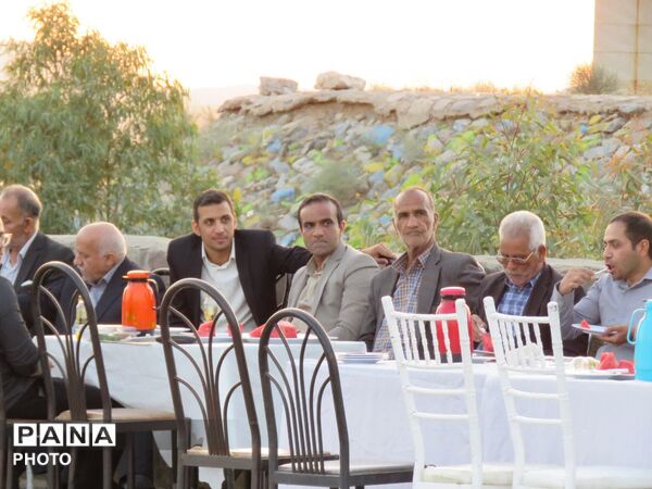 همایش «سپاس معلم» در خلیل‌آباد