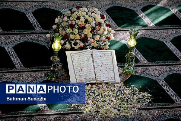 محفل انس با قرآن دانش آموزان و فرهنگیان برگزیده و نخبه قرآنی با حضور وزیر آموزش و پرورش