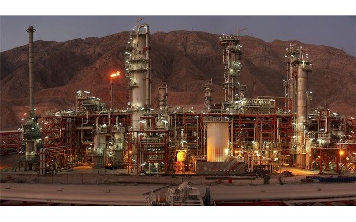 خادمی‌، عضو کمیسیون انرژی: شرکت پتروپارس توانایی توسعه فاز ۱۱ پارس جنوبی را دارد