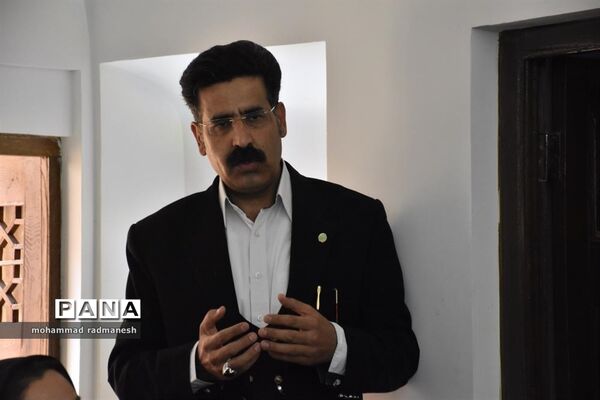 آشنائی دانش‌آموزان سمپادی با حقوق کودک وحقوق شهروندی