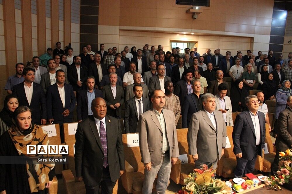 نشست هم‌اندیشی تجار و بازرگانان اسلامشهر با اتاق بازرگانی ایران و آفریقا