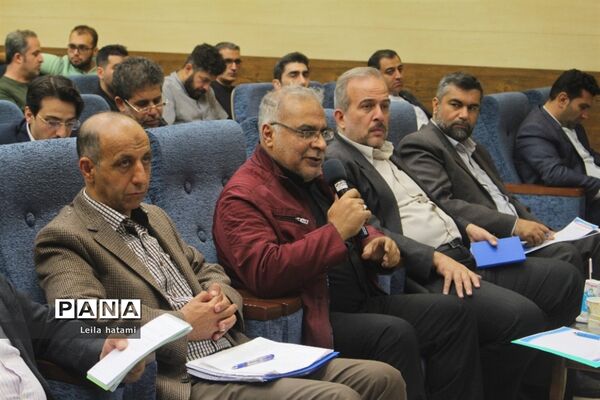 نشست خبری مدیرکل دامپزشکی استان آذربایجان شرقی