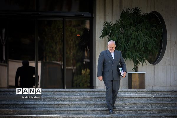 حاشیه جلسه هیات دولت