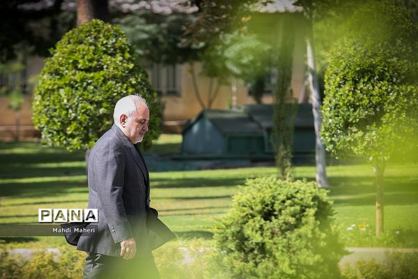 حاشیه جلسه هیات دولت