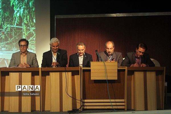 همایش معاونان تولیدات گیاهی و مدیران باغبانی سراسر کشور