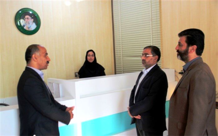 بازدید سرزده سرپرست فرمانداری تفت از مدیریت آموزش‌و پرورش
