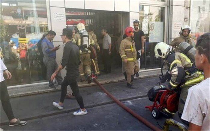 انفجار شدید در یک مجتمع تجاری در پونک + تصاویر