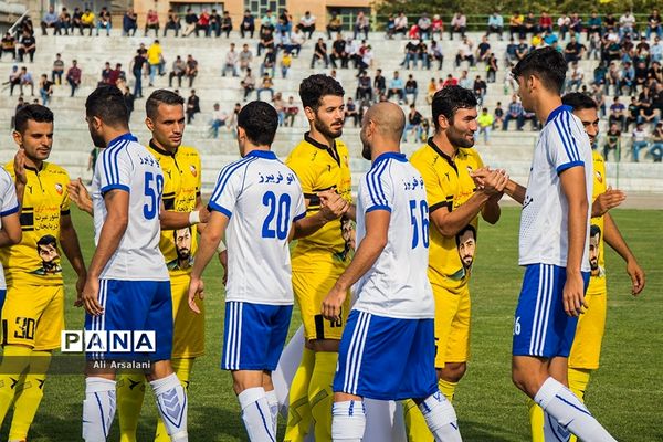 دیدار تیم‌های نود ارومیه و ملوان بندرانزلی