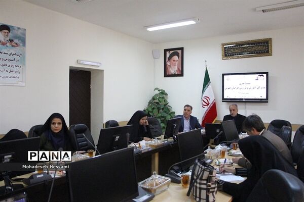 نشست خبری مدیرکل آموزش و پرورش خراسان جنوبی