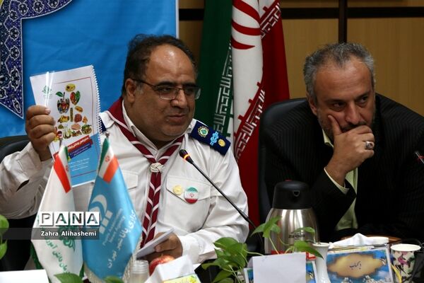 نشست مدیران سازمان دانش‌آموزی مناطق 19گانه شهر تهران و اداره استثنایی