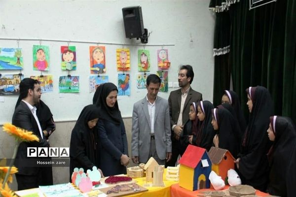 افتتاح نمایشگاه یک فصل لبخند در تفت