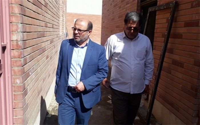 بازدید مدیر آموزش و پرورش ناحیه یک شهرری از پروژه های عمرانی مدارس خیر ساز
