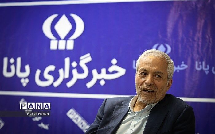 میرلوحی:  اصرار داریم در شهرداری پشت درهای بسته تصمیم‌گیری نشود