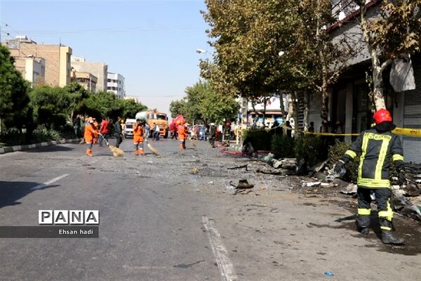 آتش سوزی برج اداری و تجاری آراکس مشهد