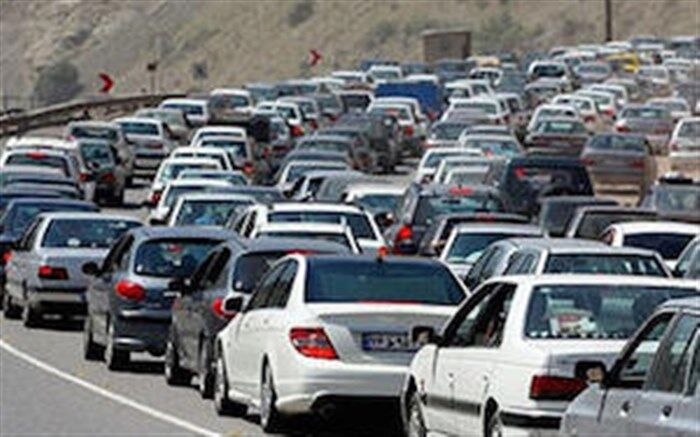 تردد جاده‌ای در شبانه‌روز گذشته ۱.۸ درصد افزایش یافت